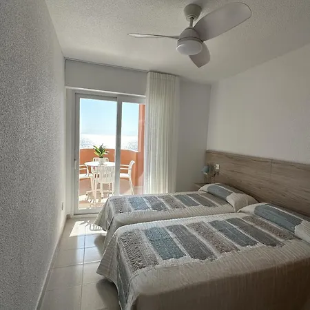 Apartment Hawaii Iv 5b - By Watermelon *